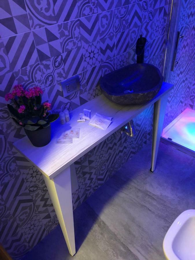 Fc Relais Panzió Nápoly Kültér fotó